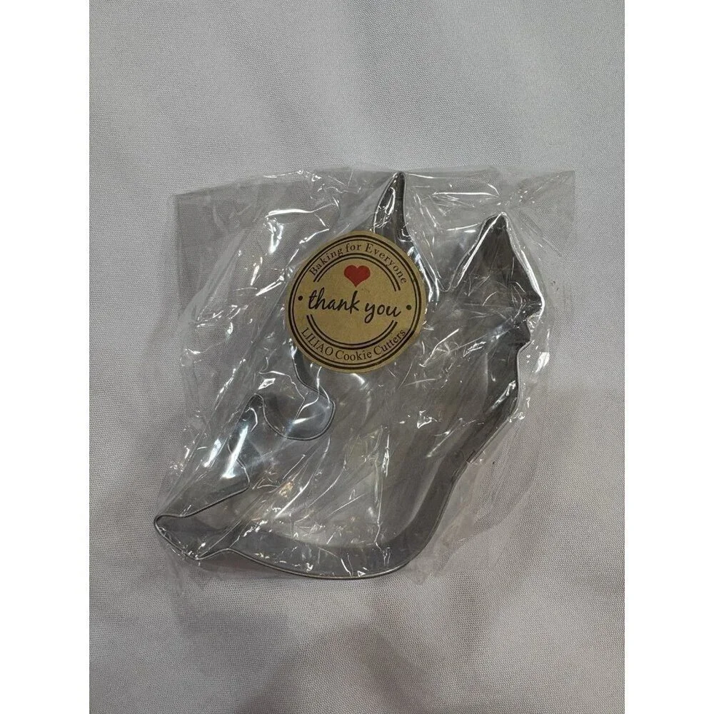 BEAR ALUMINUM COOKIE CUTTER 5” X 3” New